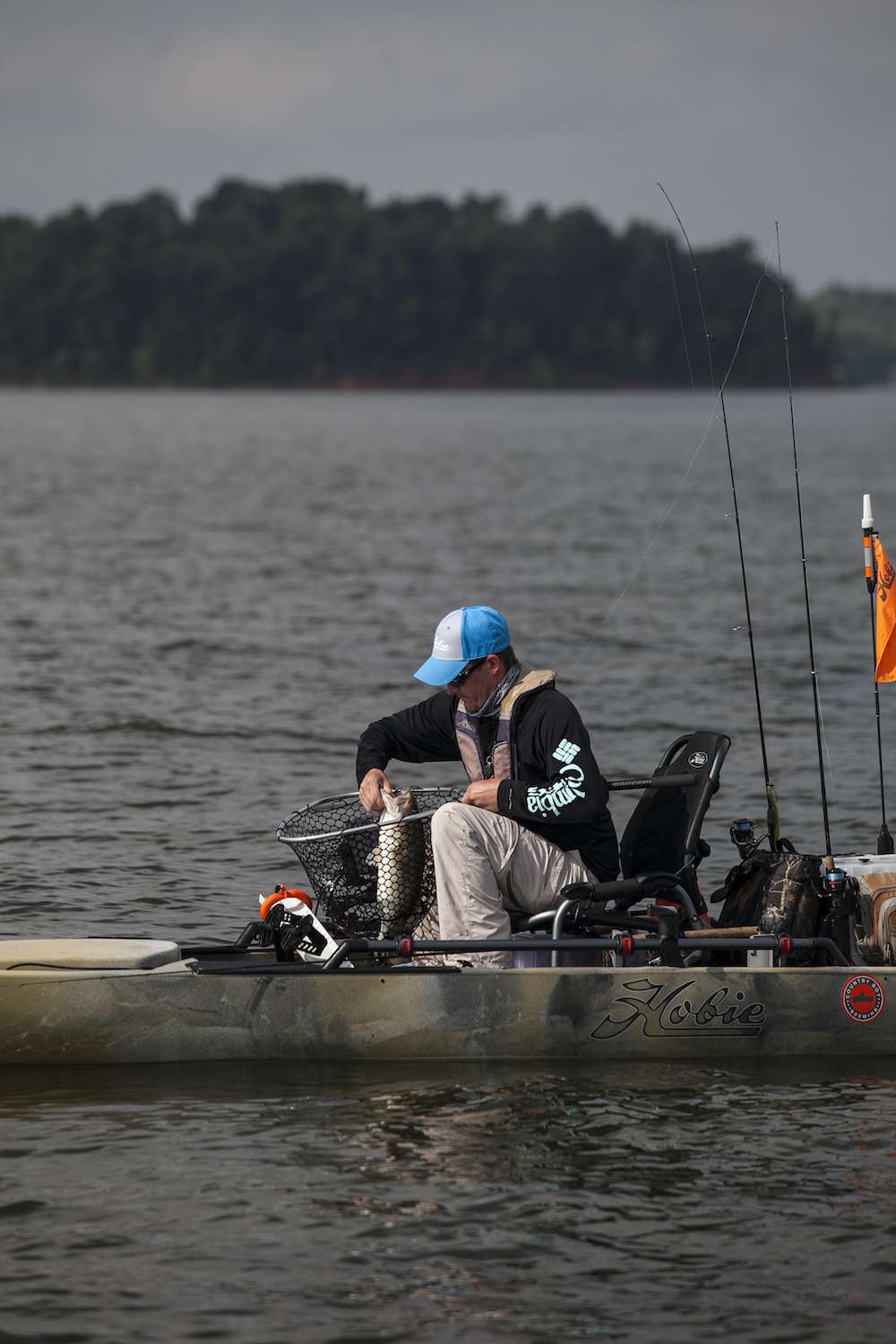 Tyson Peterson leads after Day 1 with quality fish on ledges.