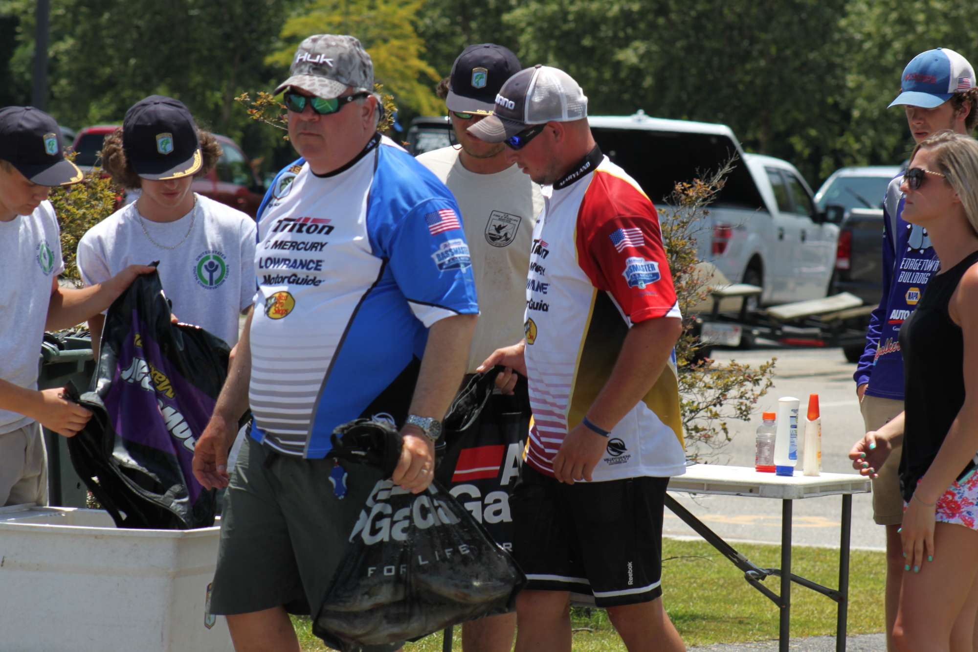 The heat has been blistering this week, even by South Carolina standards. The high temperature on both Wednesday and Thursday climbed to 99 degrees Fahrenheit. Still, the anglers went out their business in workmanlike fashion. 
