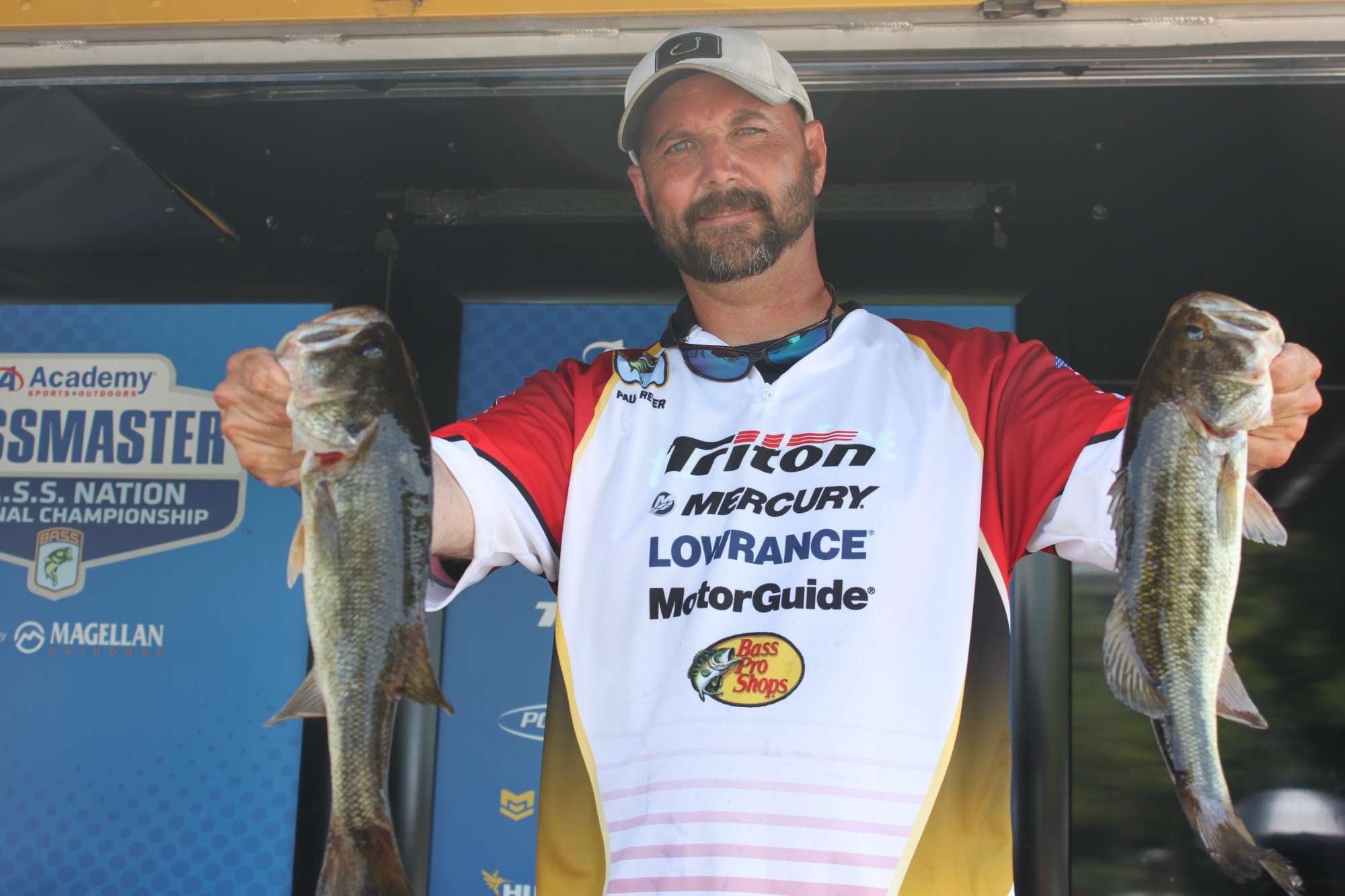 Paul Reter of Team Maryland is in 24th place among boaters with 10 bass weighing 14 pounds.