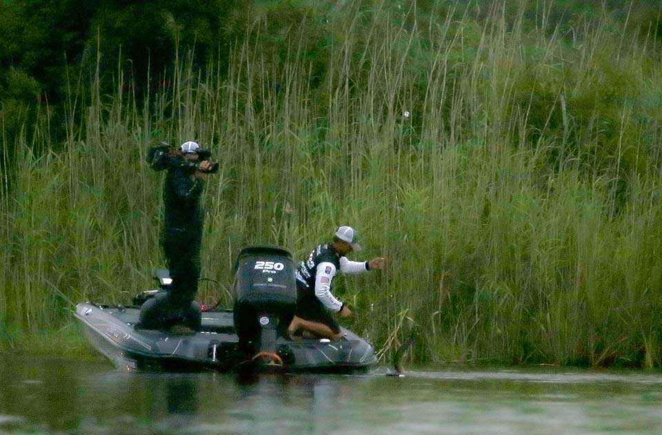 Catch up with Keith Poche before he made a long run north on the Sabine River on Championship Sunday on the Sabine.