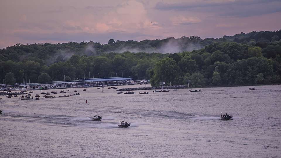The first flight of boats run toward the main channel of the Tennessee River.
