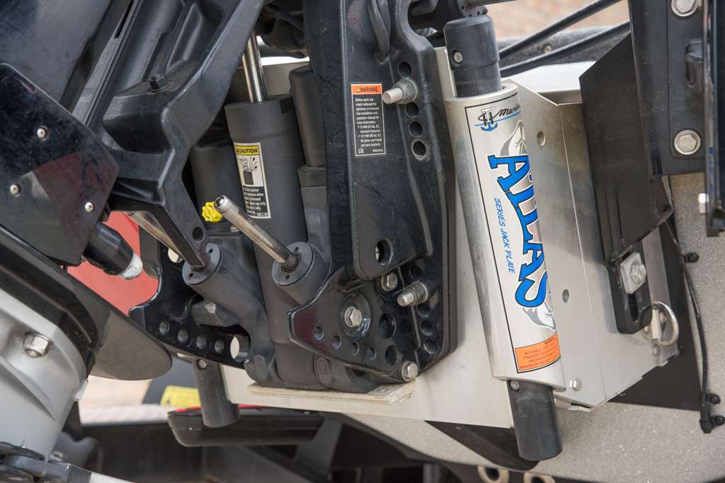 A T-H Marine Atlas hydraulic jack plate allows Sumrall to adjust his Mercury outboard to the optimal position when the water gets rough, and it also allows him to lift the motor when running in shallower water to prevent damage to the lower unit.
