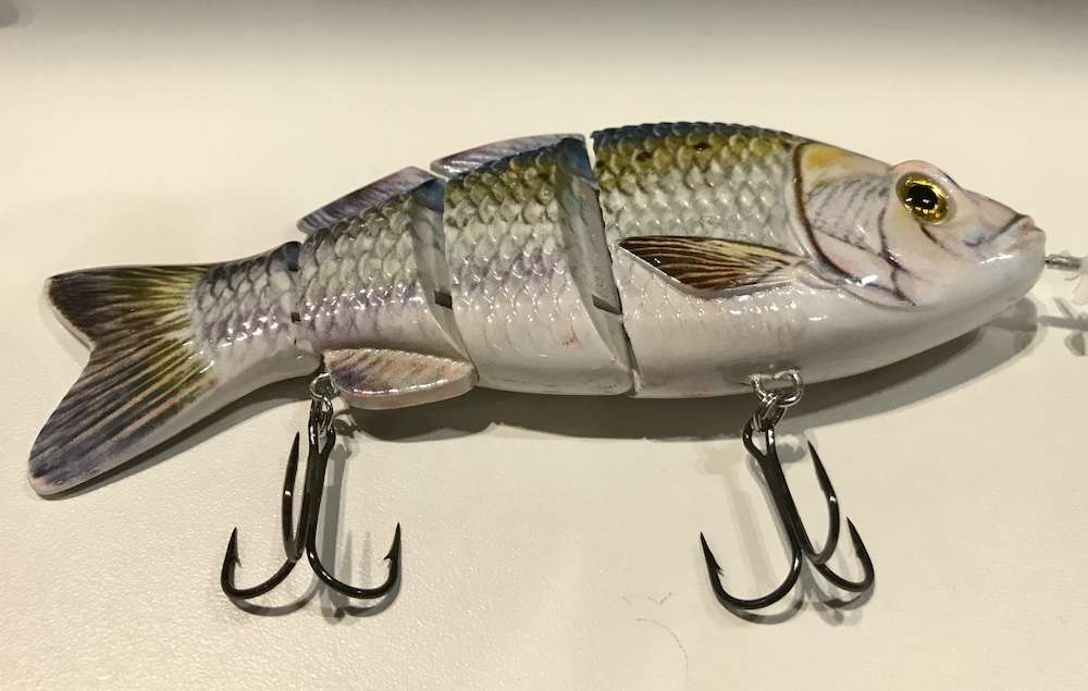 As jointed swimbaits go, the Animated Lure 5.25-inch robotic swimbait looks good enough to put inside a shadow box and hang on the wall. The fish should like it, too.
