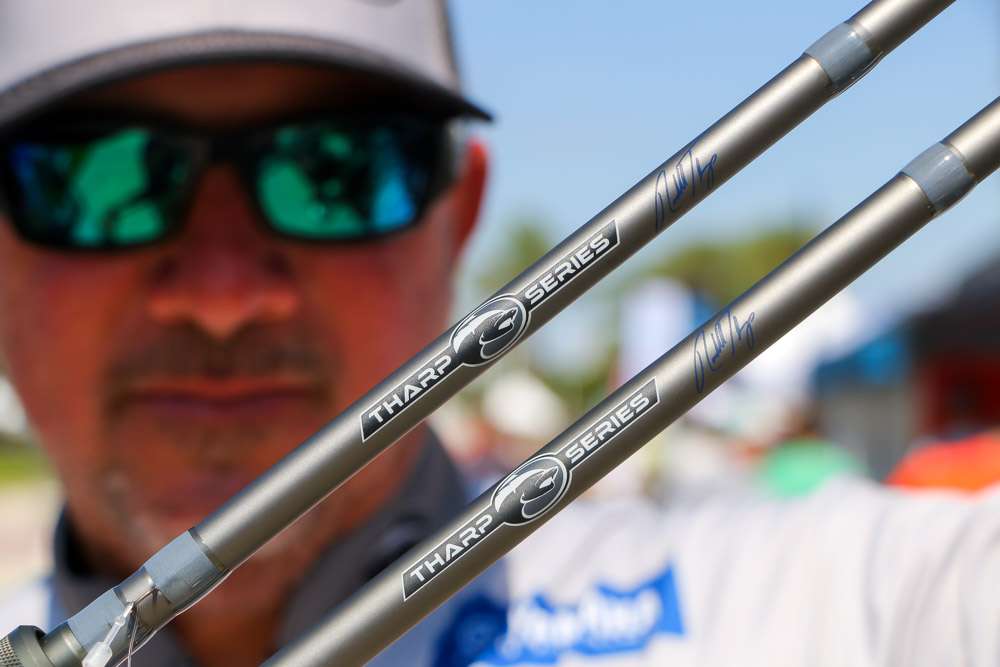 Follow the Elites and more as they showcase and try out the newest gear on the ICAST pond!
<br><br>Here, Elite Series Pro Randall Tharp showcases two of his Ark Rods for media to see and swing into the water.