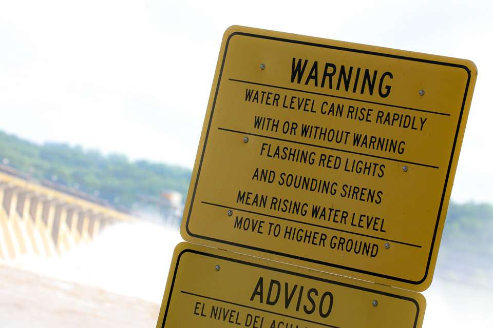 At a park on the below the west side of the dam, there are signs warning visitors water can rise quickly. And it was.