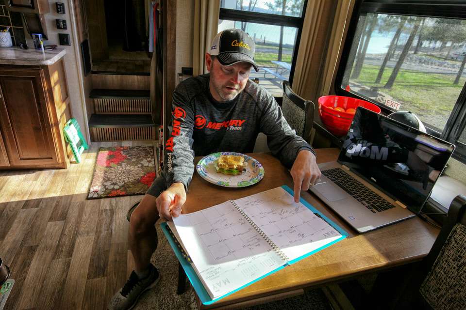 Mike too spends a lot of time figuring out how to fit everything into the schedule. For him that includes sponsor commitments, Elite Series and Bassmaster Opens, and a few other tournaments as well. 