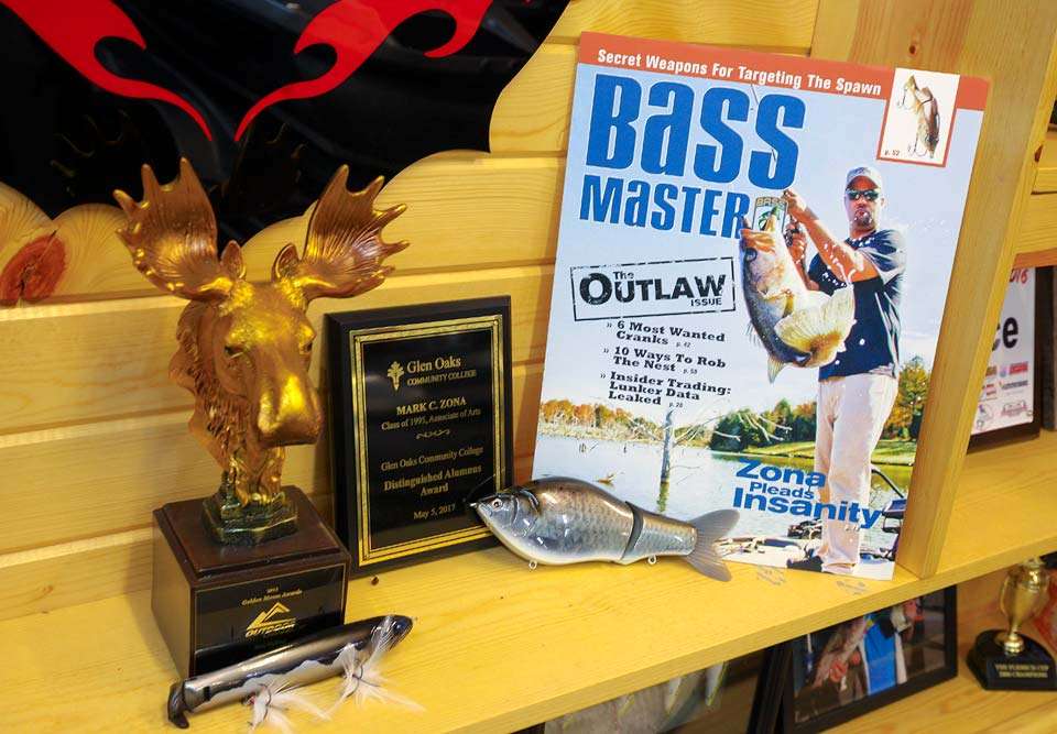 Some of that includes a Golden Moose Award, given to him for the best fishing show on Outdoor Channel and a cover of Bassmaster Magazine that features him, ironically itâs noted as âThe Outlaw Issue.â
