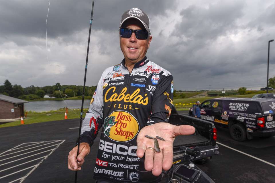 <b>David Walker</b><br>
To finish fourth, David Walker made a drop shot using the 3.5- and 4.2-inch Z Man Trick ShotZ. He rigged those to No. 1 Owner Mosquito Hooks and Gamakatsu Drop/Split Shot Hooks, with 3/8 and 1/2-ounce Reins Drop Shot Weights, depending on depth and current.
