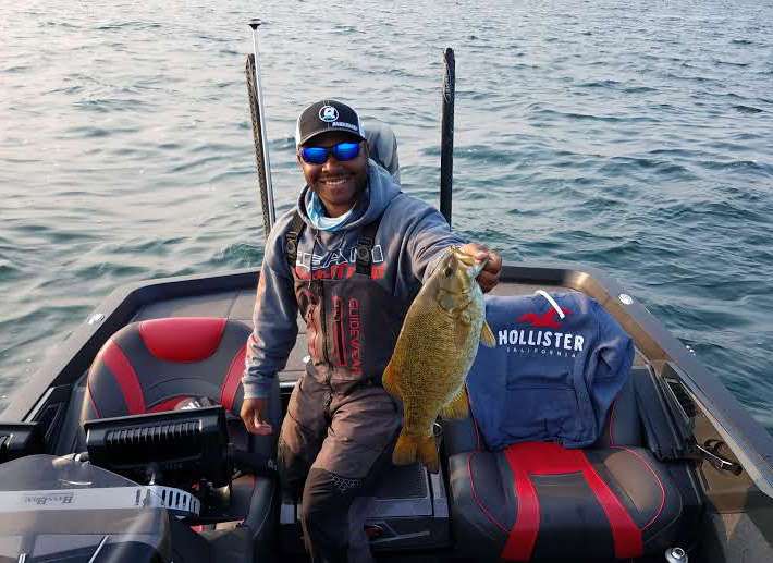 Mark Daniels jr. catches another big smallmouth on the second day here at the Bassmasters Elite on the St. Lawrence river.