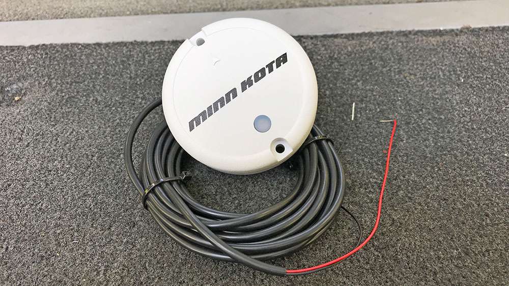 A key component to making all of this work is the GPS puck for the Ultrex. I set this up on the rear of the boat, where a previously existing GPS puck was positioned. The puck has an âupâ arrow above the Minn Kota label; this is to point towards the front of the boat. 