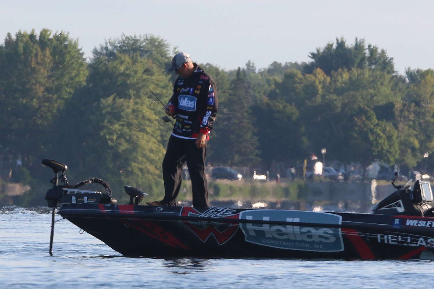 The Elites get things going on the first day of the 2018 Huk Bassmaster Elite at St. Lawrence River presented by Black Velvet.