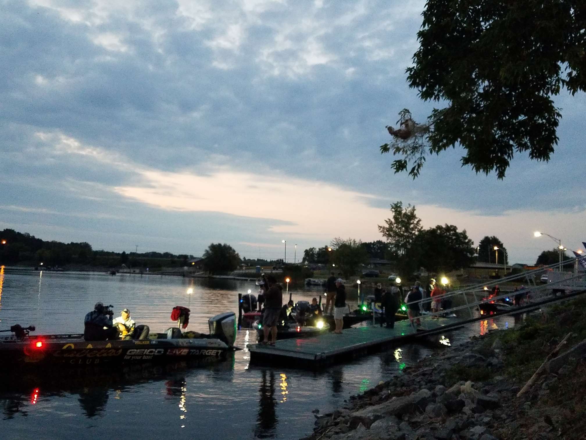 Championship Sunday! A lot is on the line today for the 12 remaining BASS anglers. Follow along on Bassmaster live today. 