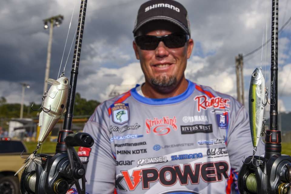 <b>Keith Combs</b><br>
To finish 13th, Keith Combs alternated between a Strike King Wake Shad and Strike King KVD Sexy Dawg. 
