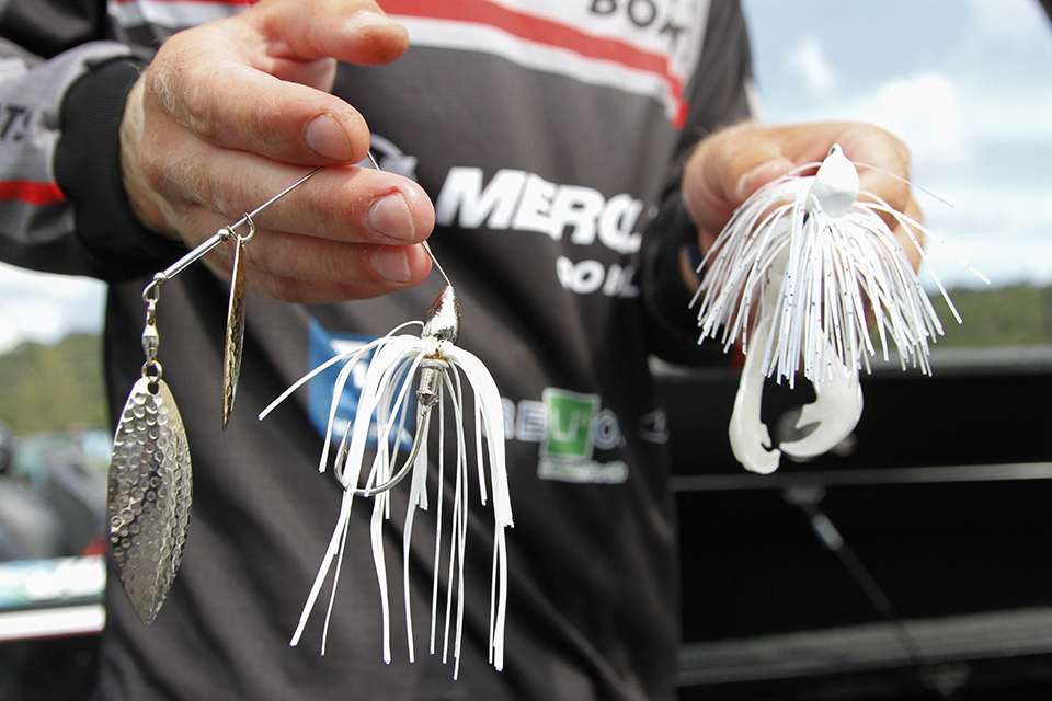 Another choice was a 1/2-ounce War Eagle Spinnerbait with tandem willowleaf blades. Vernon also used a 5/8-ounce jig used to skip beneath docks. 
