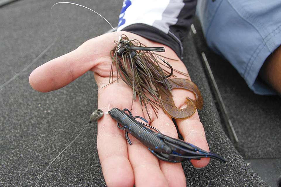 He also used a Nemesis Baits Bullet Craw on 4/0 Lazer Trokar Flippin Hook and 5/16-ounce bullet weight. 
