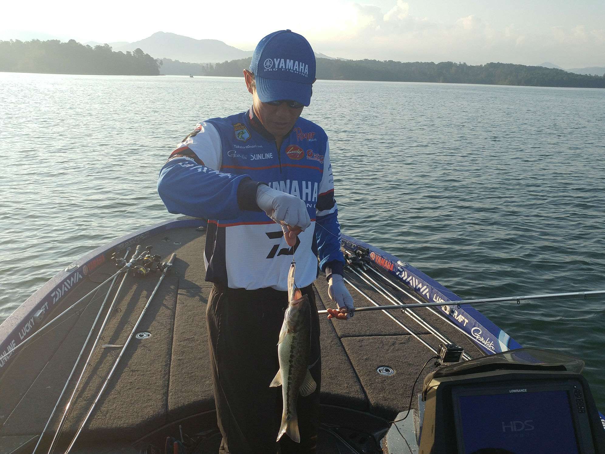 Takahiro Omori with No. 4. He is still hoping for that 4-pounder.