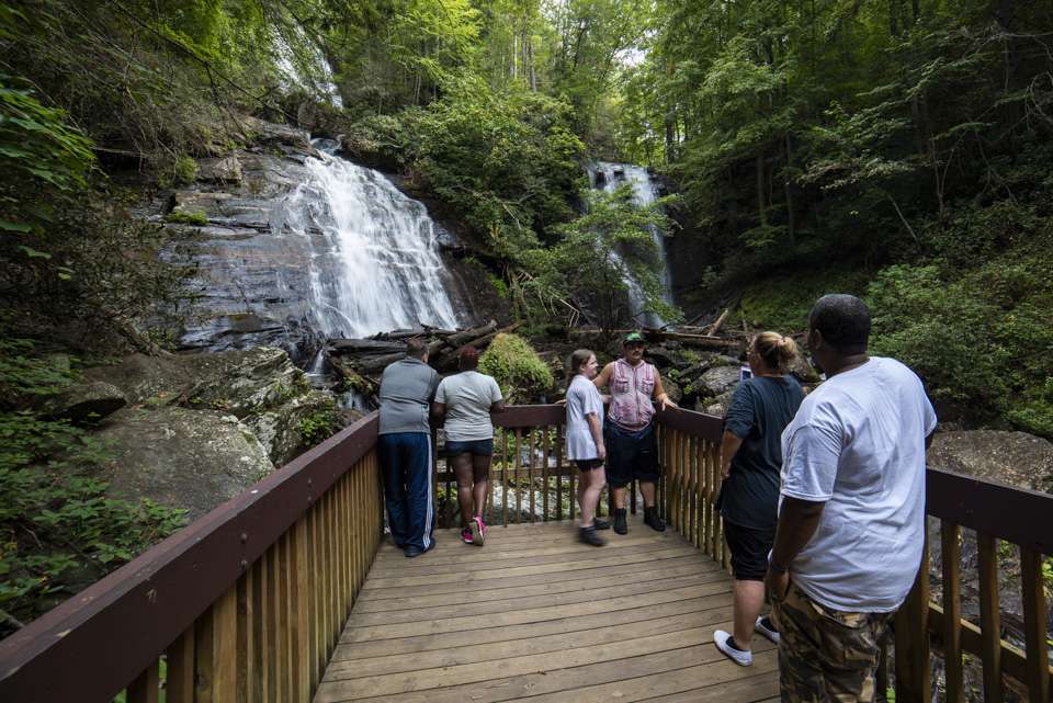 Be prepared for crowds when you stop at Anna Ruby Falls. Folks took turns taking selfies.