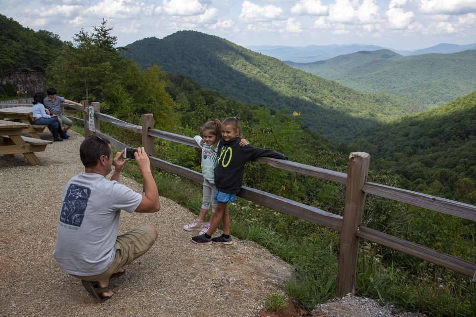 This family stopped to get a shot of their kids at the Hogpen Gap overlook.