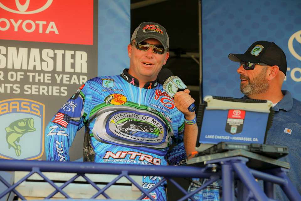 Follow the Elite Pro's as they weigh in on Day 1 of the 2018 Toyota Bassmaster Angler of the Year Championship.