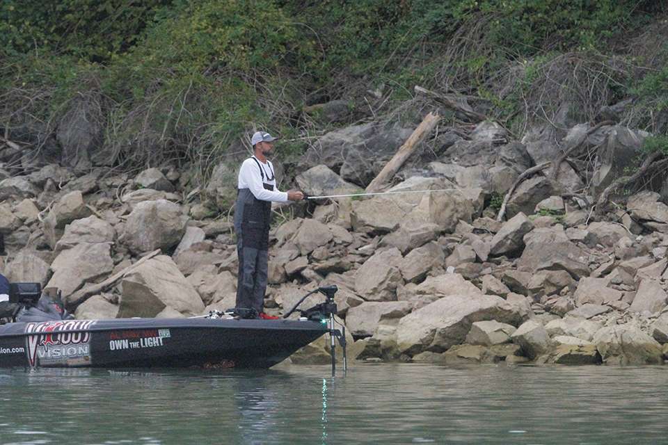 Day 1 of the Bass Pro Shops Bassmaster Eastern Open at Douglas Lake in Dandridge, Tenn., kicked off Thursday as 167 boats headed out for the final Eastern Open of the year before the Championship. 