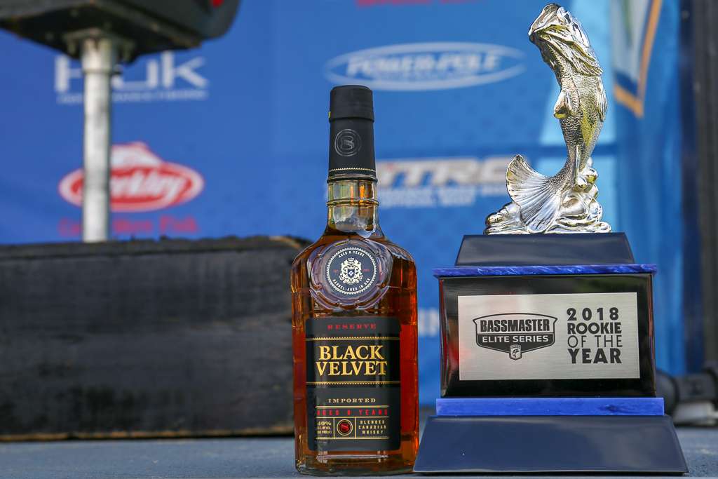 On the Bassmaster stage, trophies and other prizes awaited the winners. 
