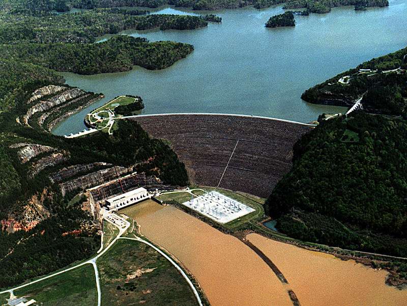 At 445 feet, the Corp of Engineers lake features the tallest earthen dam east of the Mississippi, making it the deepest manmade lake in the eastern U.S. 