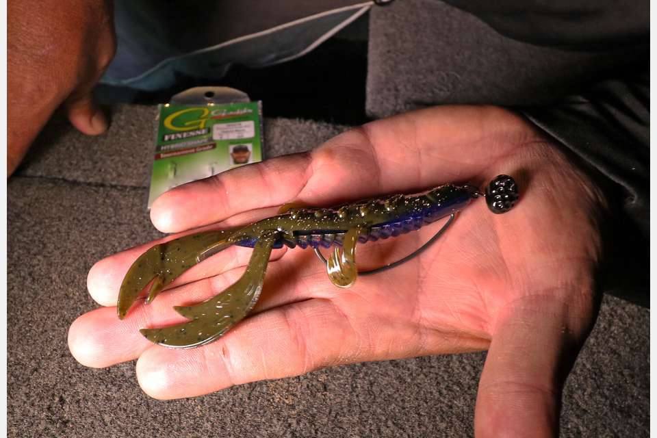 Horne crafted a winning rig using three lure components. A 3/8-ounce All Terrain Tackle Swing Head Rock Jig, with a 6/0 Gamakatsu G Finesse Hybrid Worm Hook composed the jig. A 5-inch Big Bite Baits Fighting Frog completed the rig.

