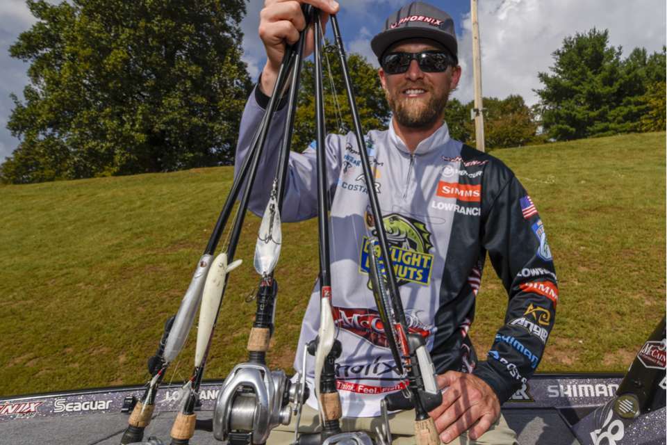 James Elam rotated through a soft plastic fluke, topwater walker, classic minnow bait, spoon and jerkbait. The winning lures were a Molix Jugalo Jerk, Molix Michael Iaconelli Lover Spoon, vintage Cotton Cordell Red Fin, and IMA Little Stik 135 Walking Bait.
