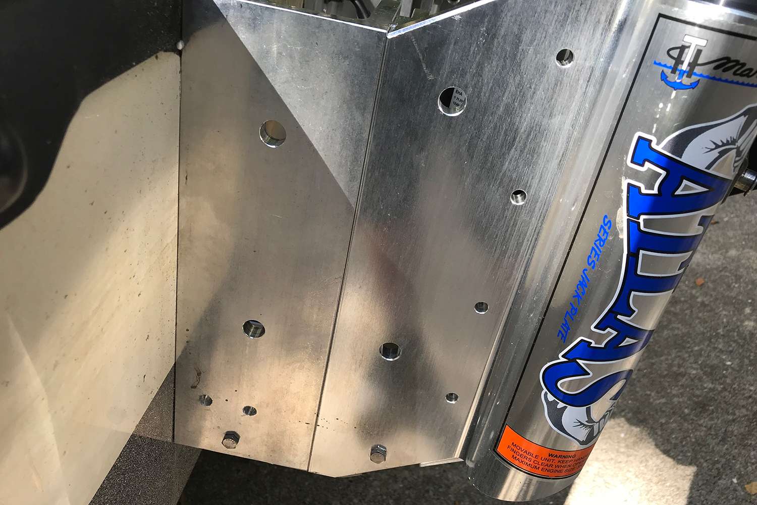 Here are your options. Depending on the boat, you can rig your mounting brackets to the front or rear of the Atlas jackplate. Ideally, you'll want the Talons as far forward as possible to accommodate the weight distribution. 