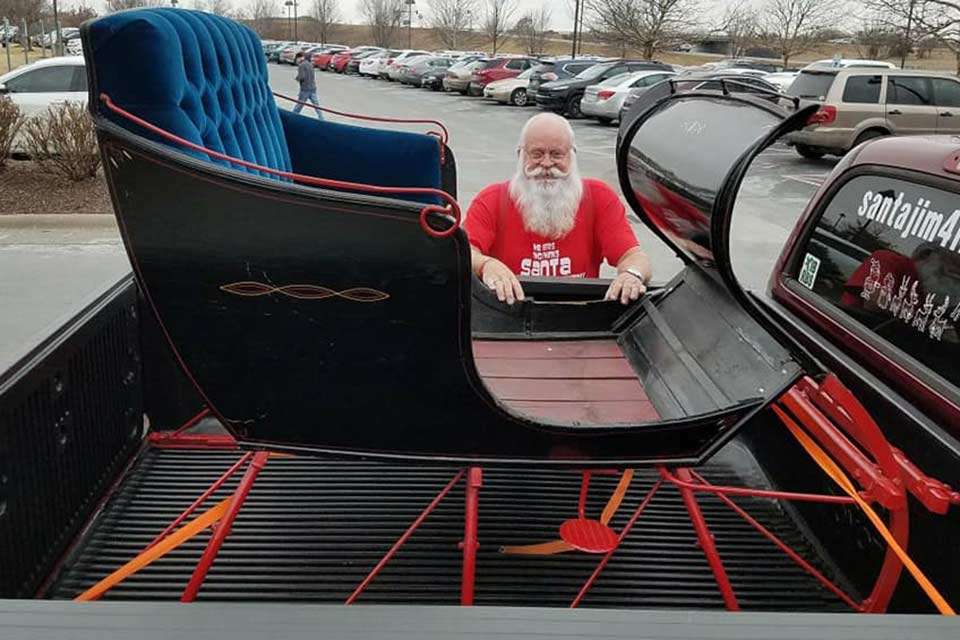 A new sleigh is on the way. Gotta have the right ride.