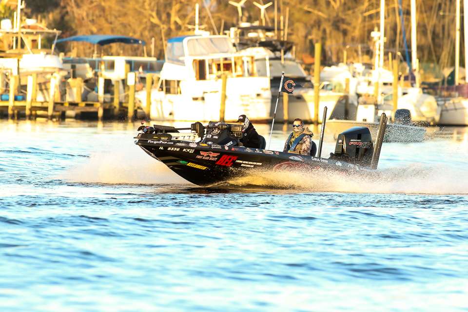 See the Elites race to their starting spots on the first day of the 2019 Power-Pole Bassmaster Elite at St. Johns River.