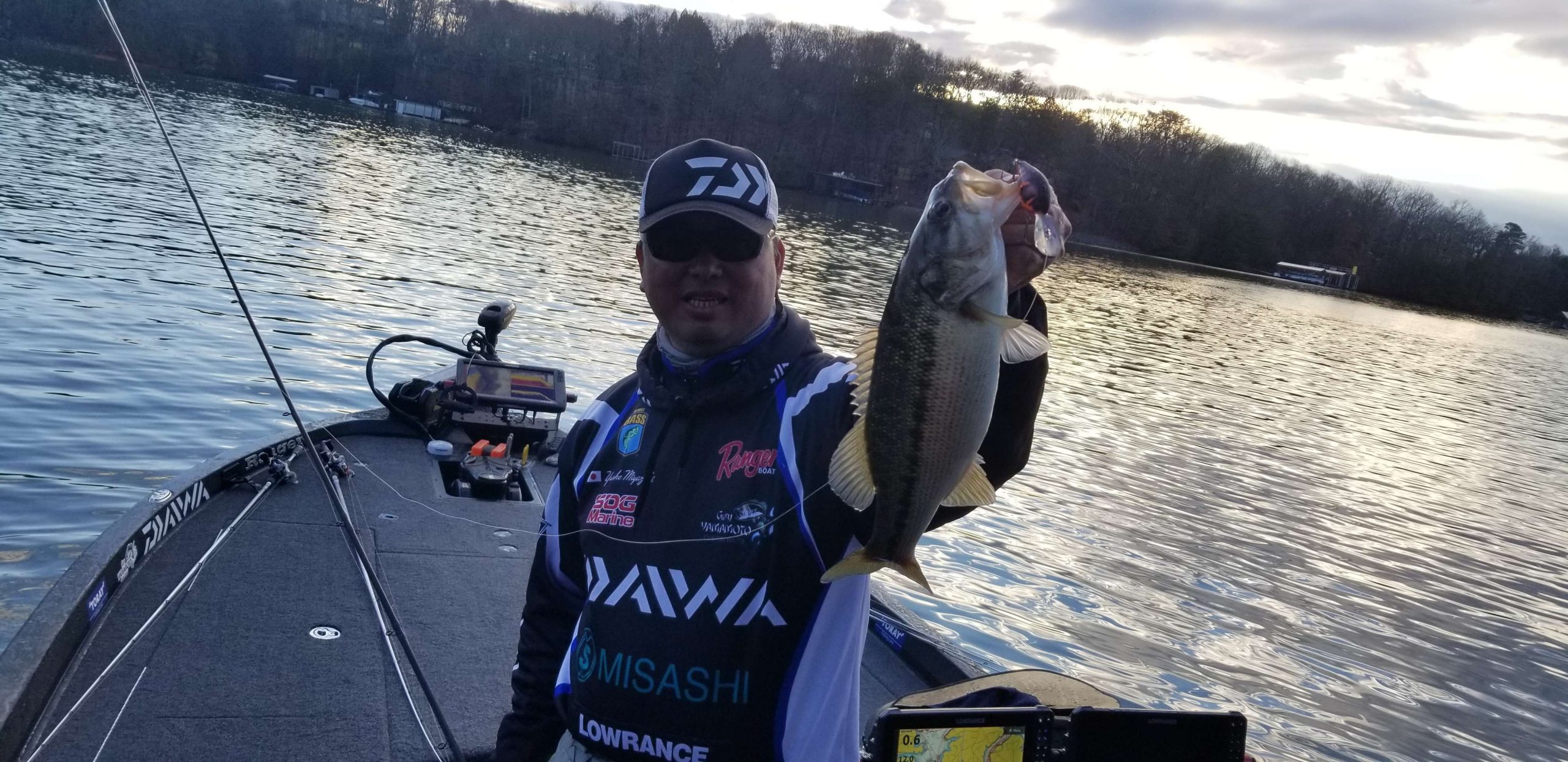 And yusuke punches back.  On the board with a 2.75 lanier spotted stud.