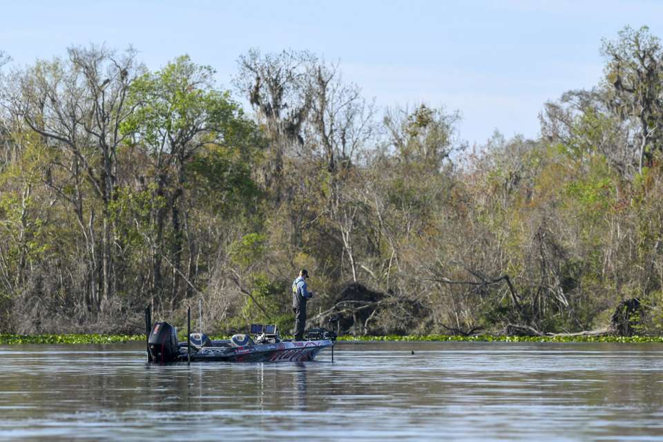 Go on the water early with Micah Frazier and Jason Williamson on Day 1 of the 2019 Power-Pole Bassmaster Elite at St. Johns River.