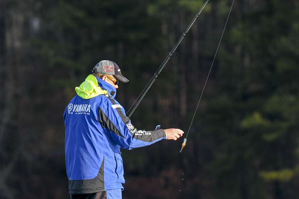 Follow the Day 3 action as Combs, Blaylock ,Herren, Whatley and Lineberger fish the 2019 Toyota Bassmaster Elite tournament on Lake Lanier.