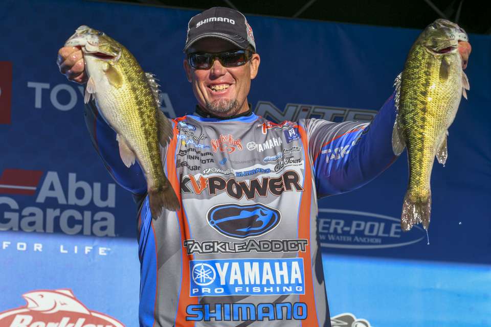 Keith Combs 49-10 (4th)