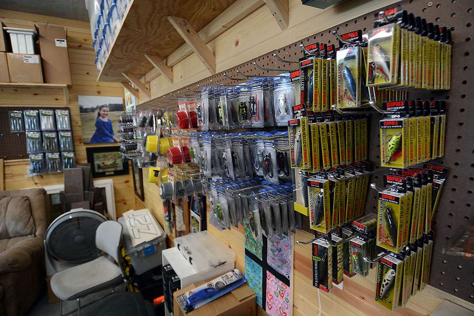The pegboards are lined with Rapala lures, again for easy access when packing up the Z21 for a tournament.  