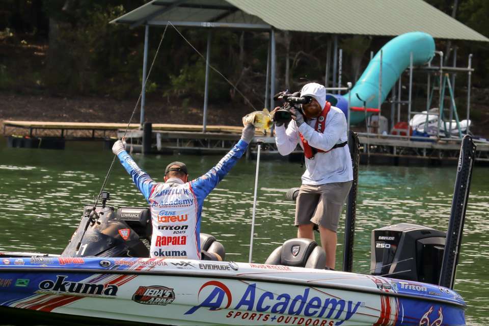 <b>Jacob Wheeler (10-1)</b><br>
Harrison, Tenn. <br>
Jacob Wheeler claimed his first Bassmaster Elite Series victory in 2014 at Chickamauga Lake. In Tennessee. Then he earned his second Elite Series victory in 2017 at Cherokee Lake. In Tennessee. Then he decided to relocate from his home in Indiana and built a new houseâ¦in Tennessee. If a pattern doesnât emerge in all of that to explain his position in this odds gallery, you should never even think about going to Vegas.
