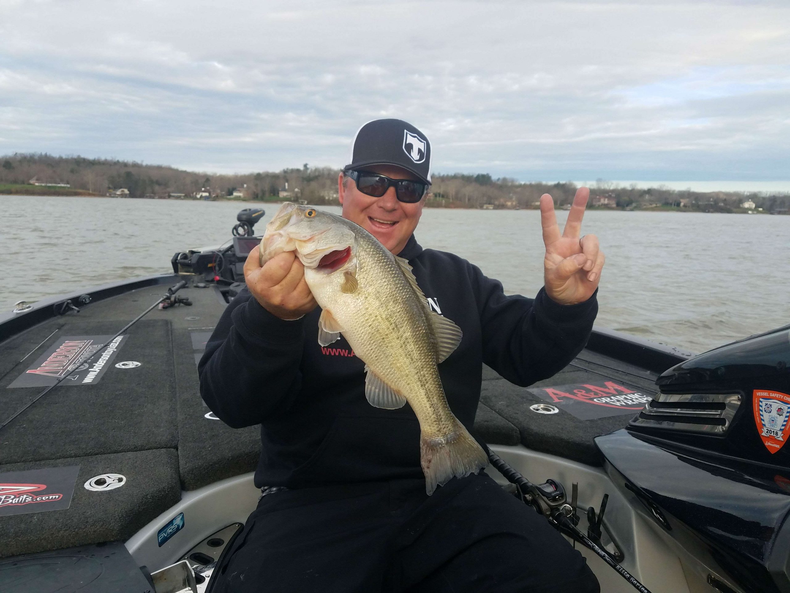 This is No. 2 for Roy Hawk. He said as long as they are this size, it doesn't matter to him whether they are largemouth or smallmouth. Looking for No. 3.
