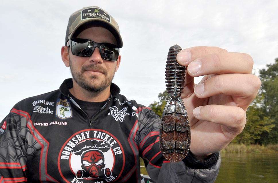 That bait is the Fat Man Creature Bait from Doomsday Tackle. 	âThis my flippinâ bait,â Mullins said. âI rig it with a 4/0 Owner Jungle Flippinâ Hook and a 1/8- to 1/2-ounce bullet weight. Itâs a little bigger than a Beaver and has a thumping tail.â 