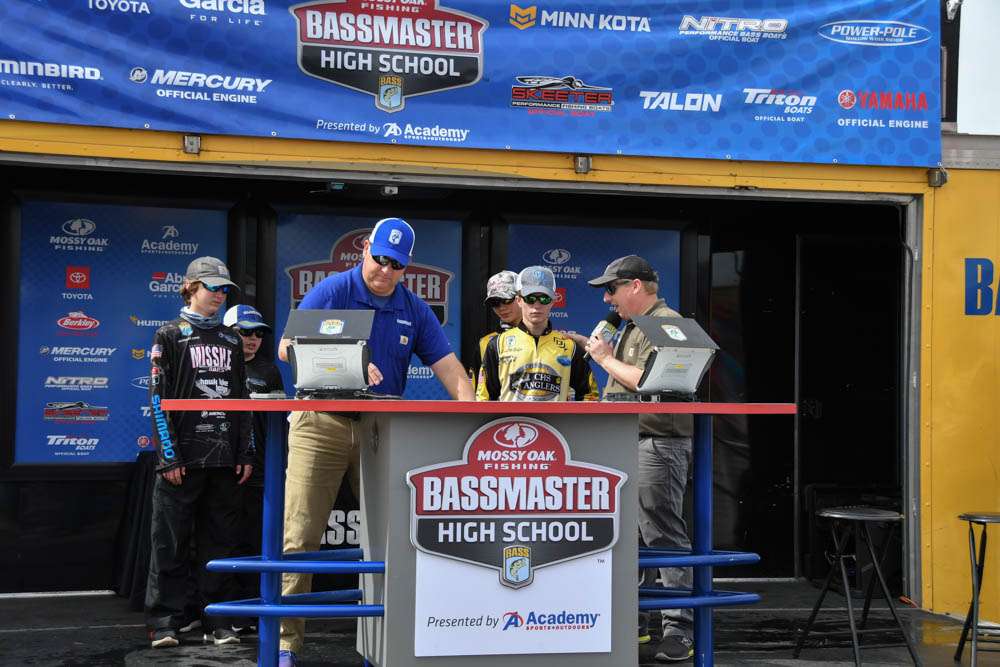 The moment these anglers have been waiting forâ¦