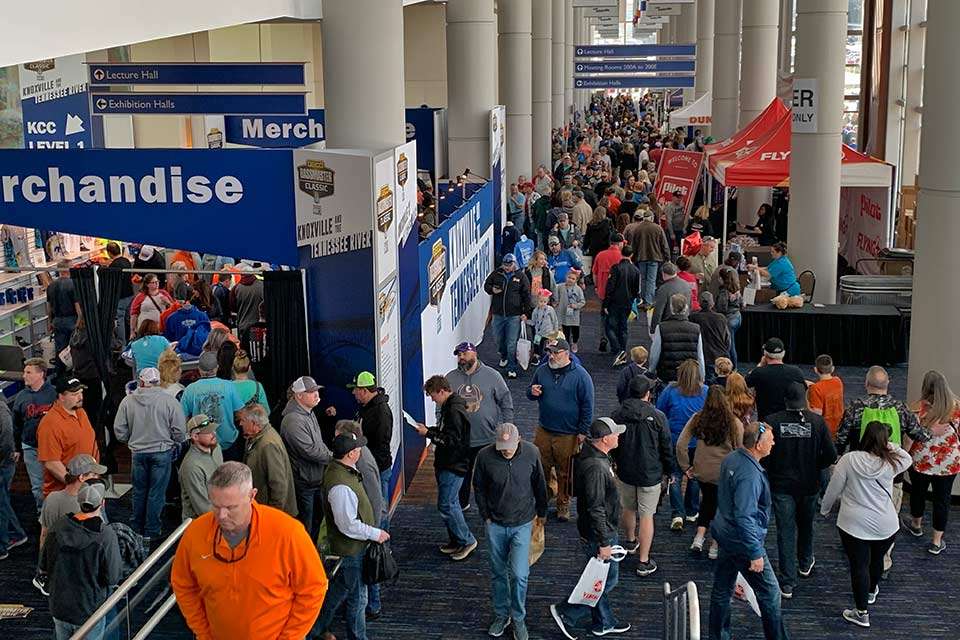 The expo helped B.A.S.S. draw a record attendance to the Classic venues. The launches at Volunteer Landing started it all, with 5,500 on Friday setting a record then it was topped Saturday with 6,500. All told, there were 153,809 people who went to the launches, expo and weigh-ins, topping last yearâs record by about 10,000. Spectacular showing, Tennessee.