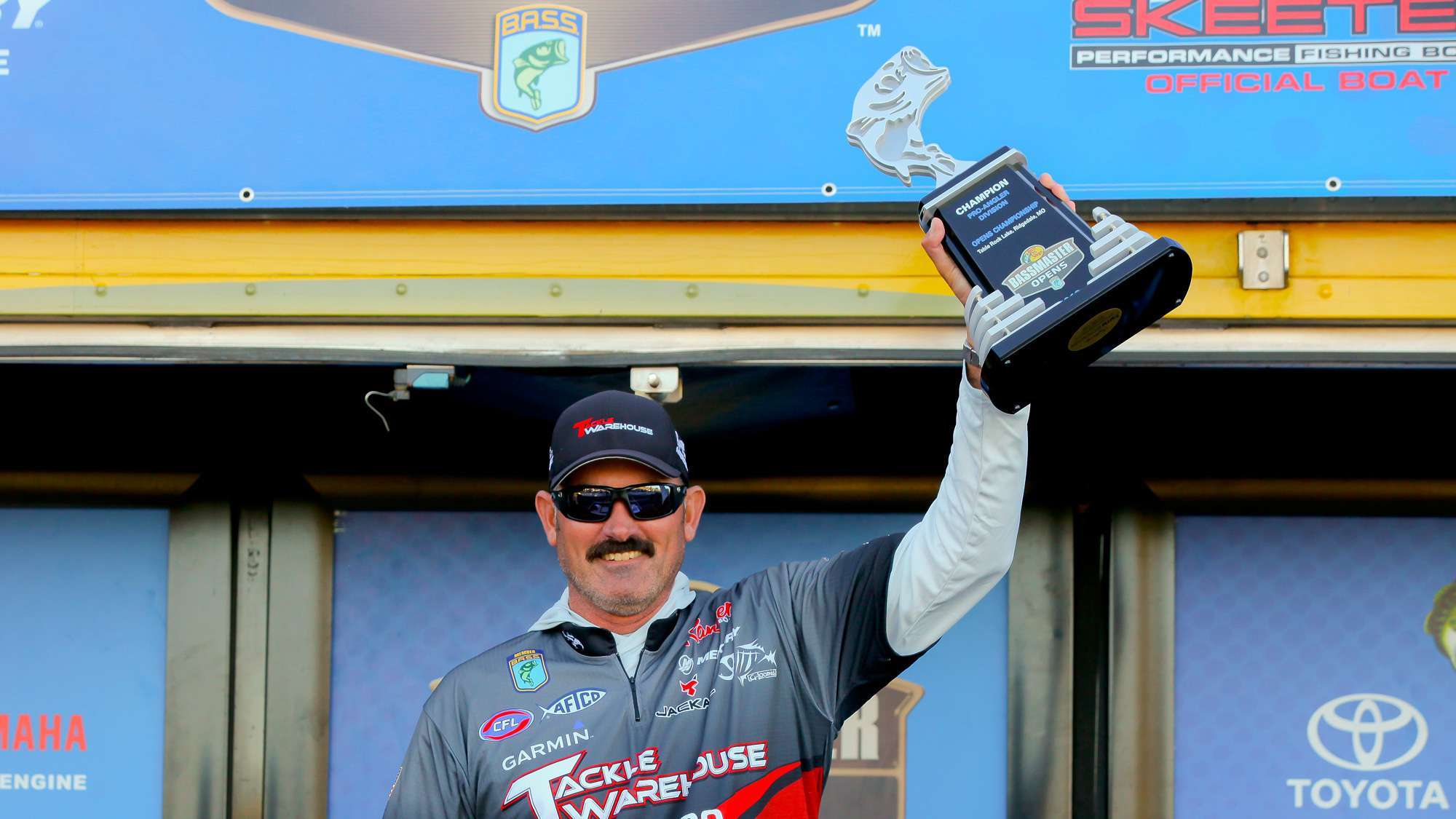 <b>Jared Lintner (50-1)</b><br>
Arroyo Grande, Calif. <br>
The big, soft-spoken guy from California has now fished 140 tournaments with B.A.S.S., and his last one â the Bassmaster Opens Championship on Table Rock Lake â resulted in his second tour win. Lintner had one of his best seasons last year, earning nine paychecks and topping the $1 million mark for career earnings.
