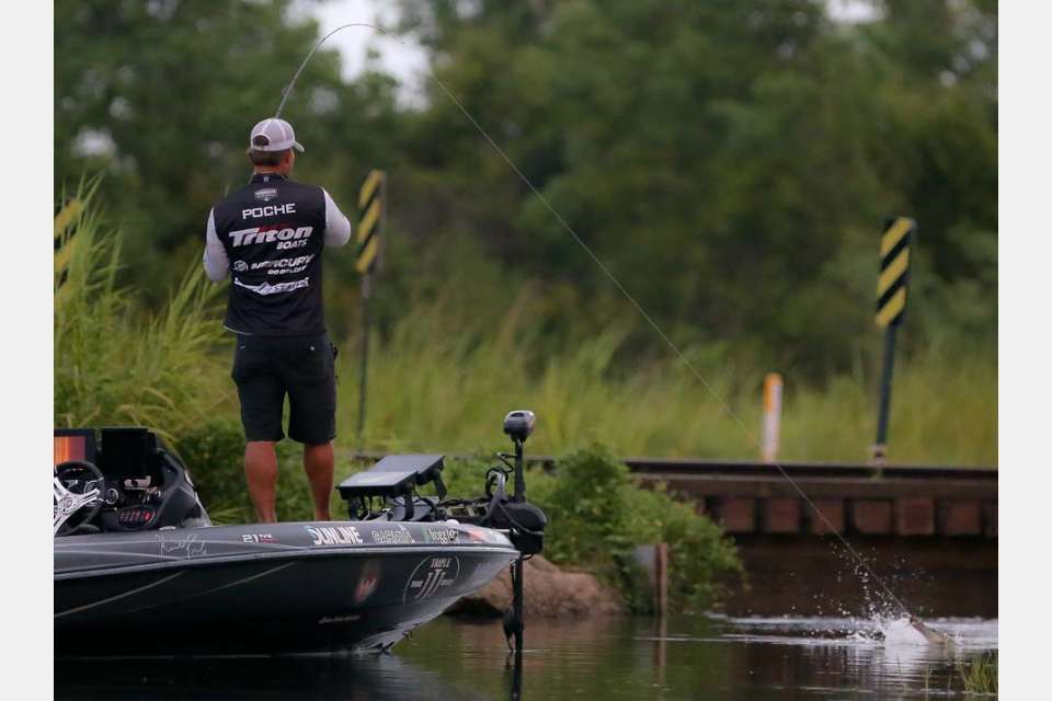 <b>Keith Poche (80-1)</b><br>
Pike Road, Ala. <br>
Despite fishing 125 events with B.A.S.S., this will only be Keith Pocheâs second appearance in the Classic. On the upside, he finished third in the one Classic he fished â in 2012 on the Red River.
