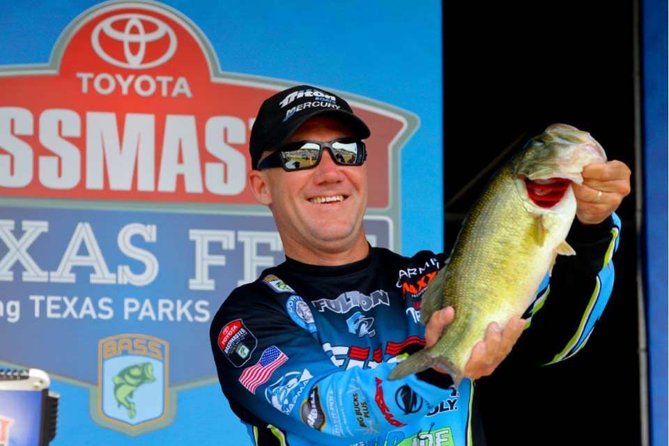 <b>Brent Chapman (80-1)</b><br>
Lake Quivira, Kansas<br>
Chapman has fished 259 career events with B.A.S.S., finishing in the money 162 times. Thatâs a remarkable percentage of 62.3 percent. Along the way, heâs won four times, made the Top 10 three dozen times and qualified for the Classic 14 times. A $300,000 victory in this Classic would put him over the $2 million mark in career earnings.
