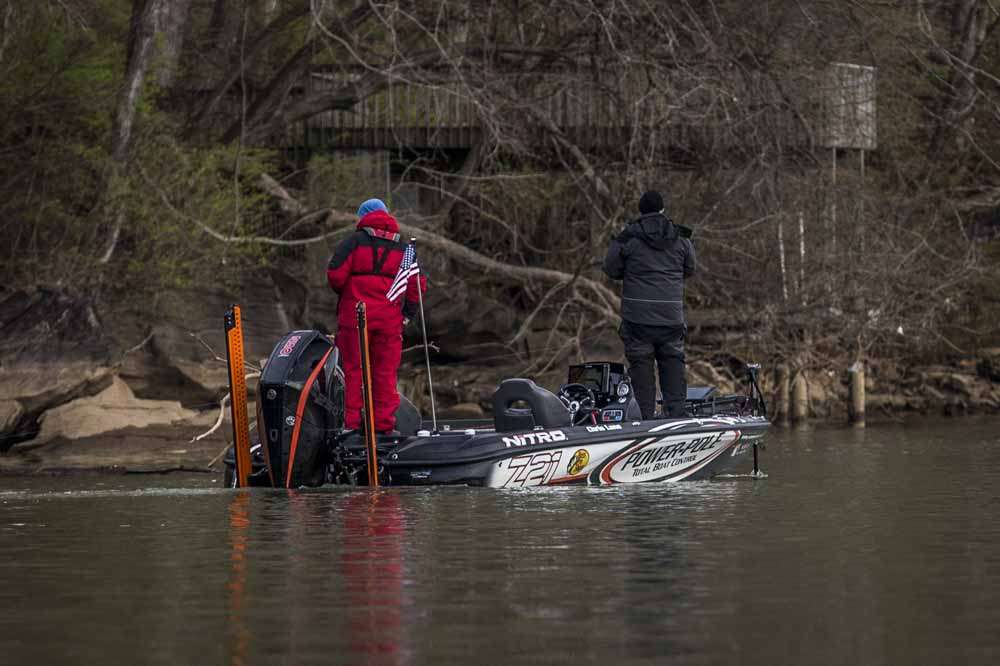 Catch up with the Classic anglers as they hit the halfway point of their final practice day before the 2019 GEICO Bassmaster Classic presented by DICK'S Sporting Goods!