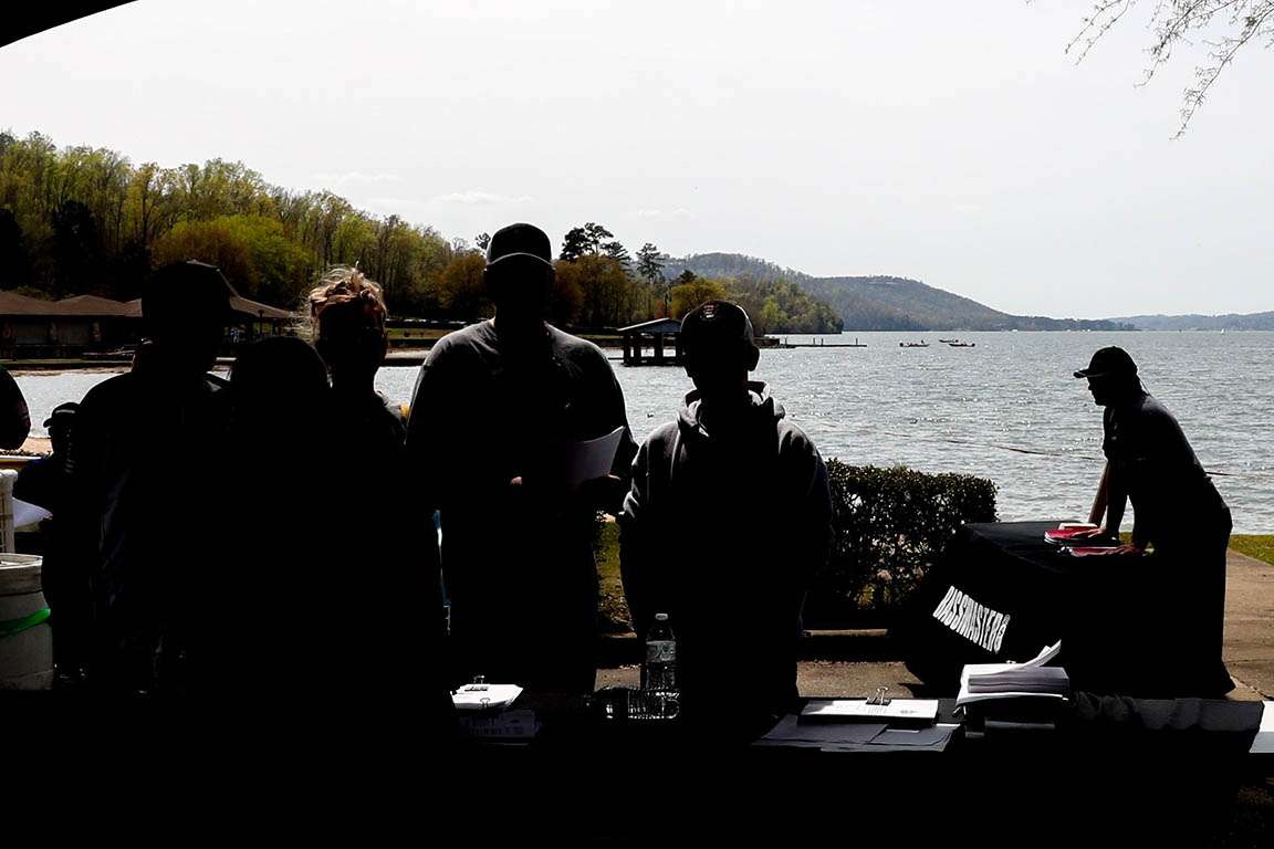 The high school anglers register against the scenic backdrop of Lake Guntersville.