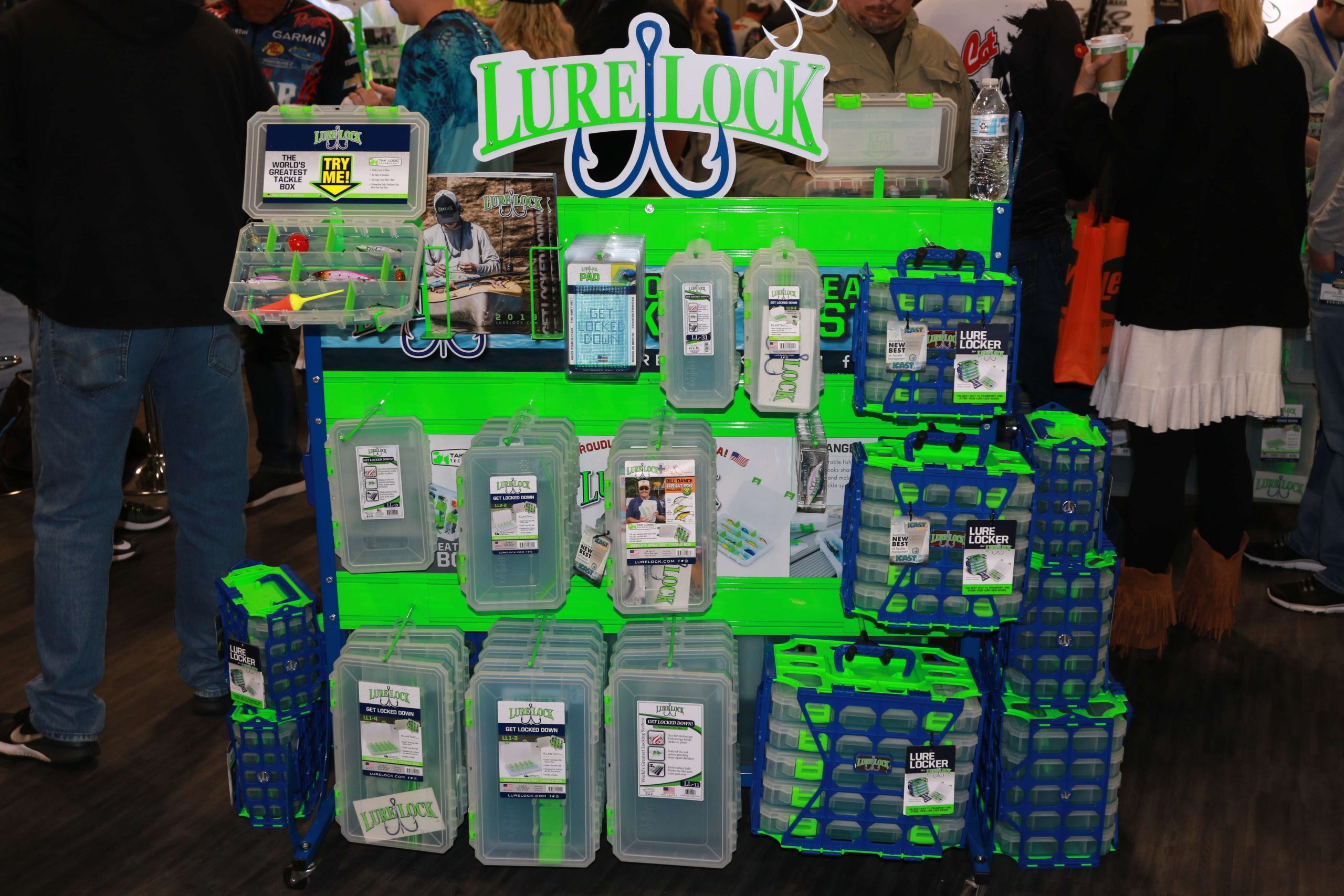  Lure Lock solves the problem of spilled tackle trays.