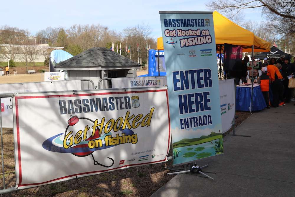 The Bassmaster Get Hooked on Fishing presented by Toyota, Shakespeare and TakeMeFishing.org offered kid-friendly entertainment at the 2019 GEICO Bassmaster Classic presented by DICKâS Sporting Goods.
