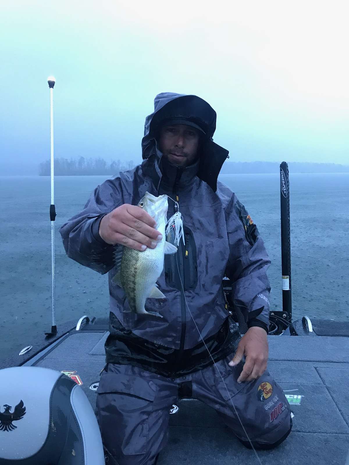 Lee Livesay hooked up early Day 2 Lake Hartwell. It's moving day, first in the boat...
