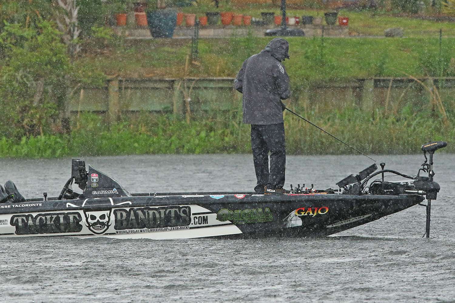 Join Jesse Tacoronte, Brandon Card and others as they ply the waters of the Cooper River during Day 2 of the 2019 Bass Pro Shops Bassmaster Elite at Winyah Bay.